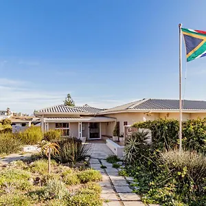 The Sir David Boutique 4* Bloubergstrand